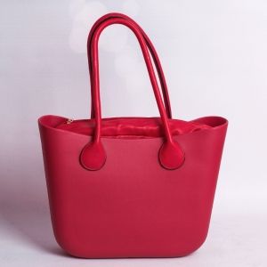 Дамска чанта в червено